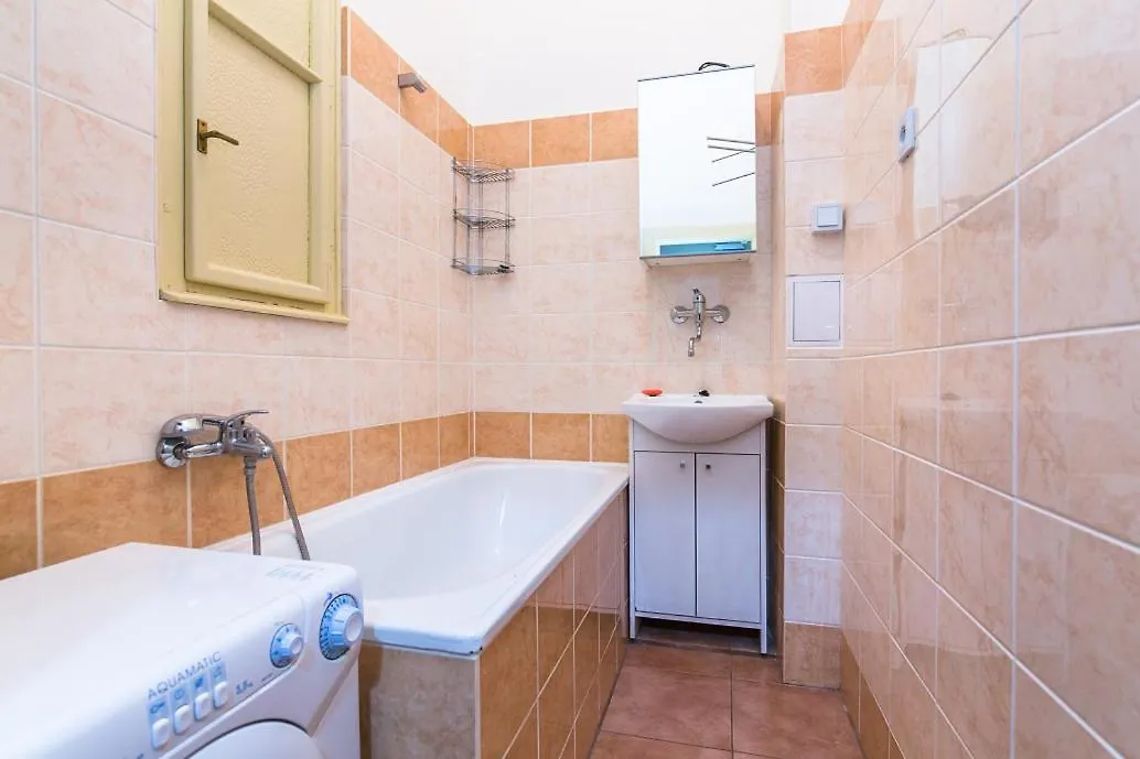 Apartment Jindricha Plachty Prague