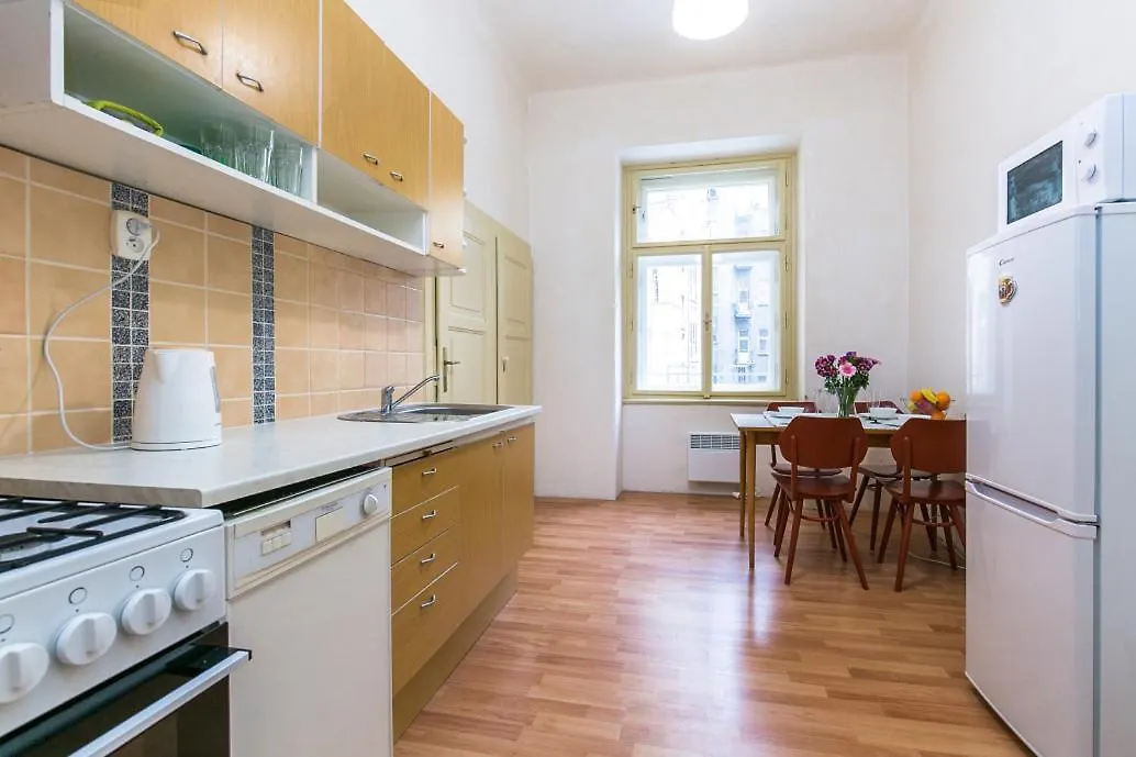 Apartment Jindricha Plachty Prague