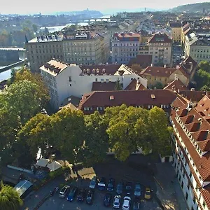 Pytloun Old Armoury Prag